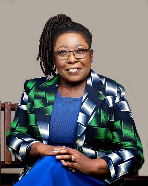 Divine Ndhlukula (Zimbabwe)