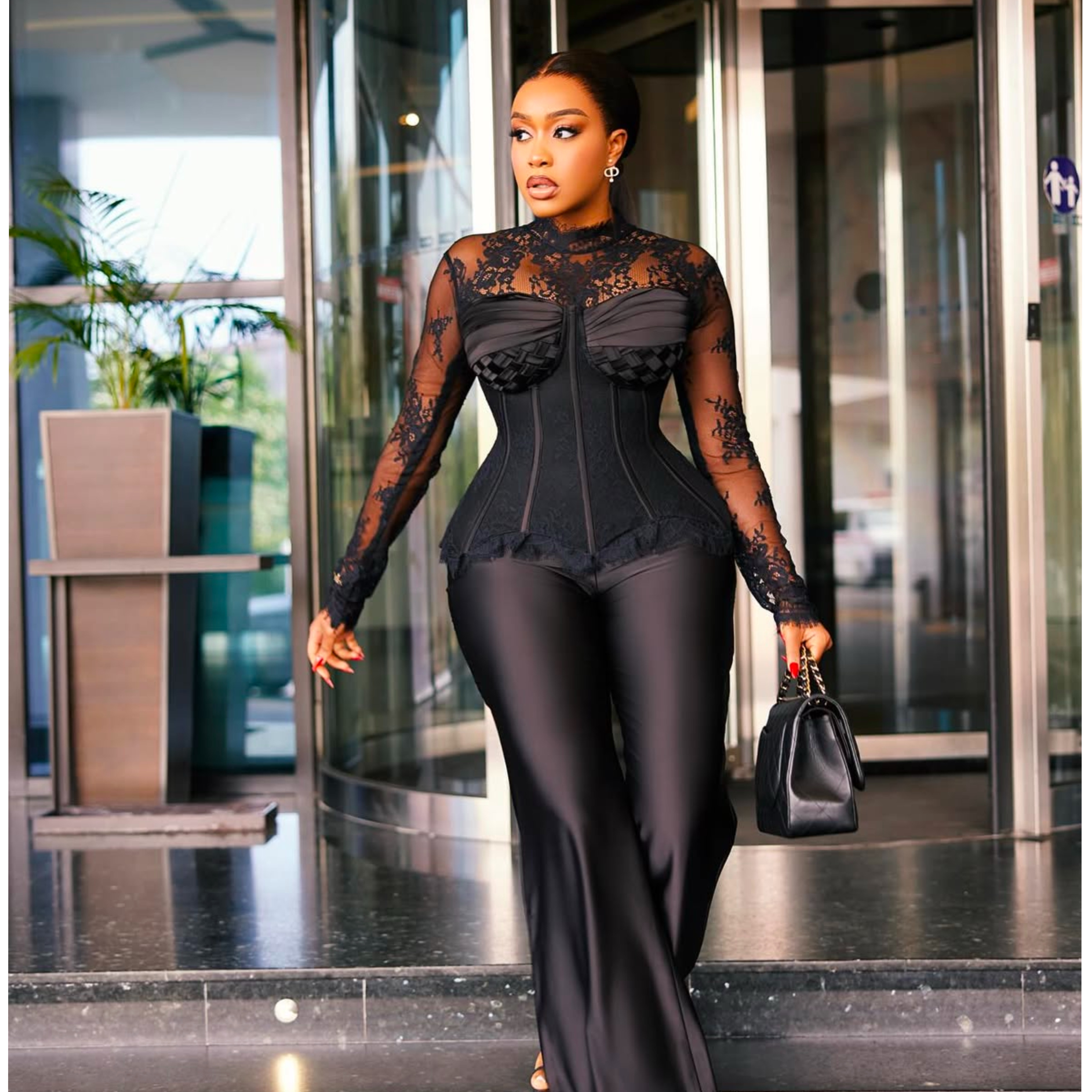 Uche Montana(Nigeria)