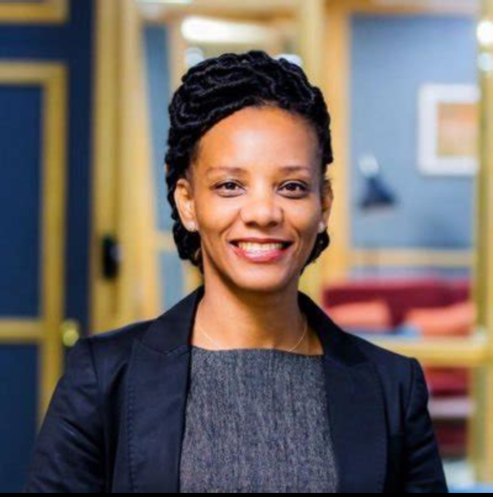 Sibongile Moyo (Zimbabwe)