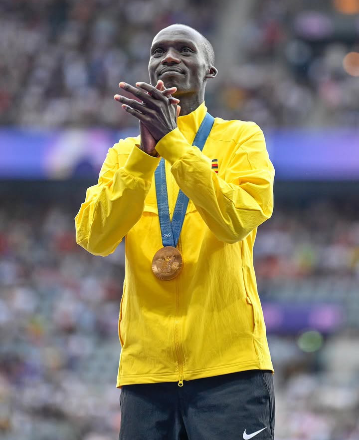 Joshua cheptegei ( Uganda)