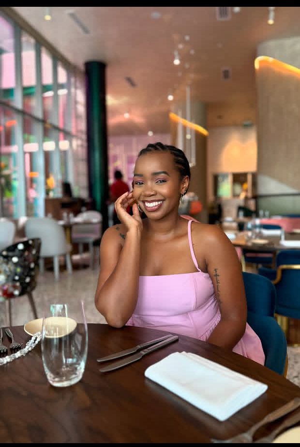 Joanna Kinuthia( Kenya)